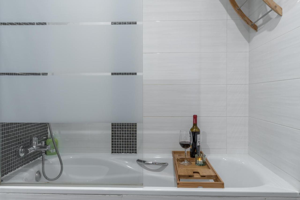 Tuguest Postigo I Catedral Apartment - Free Parking Granada Exterior photo